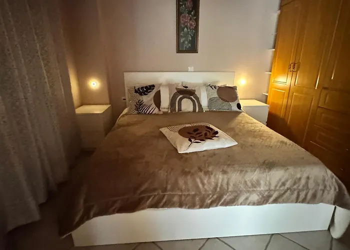 Thea Dysis Ii Areopoli