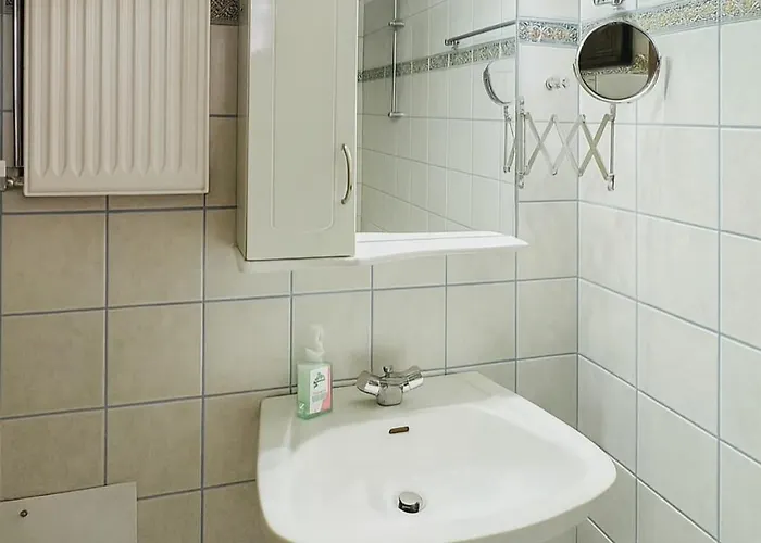 Apartment Thea Dysis Ii *